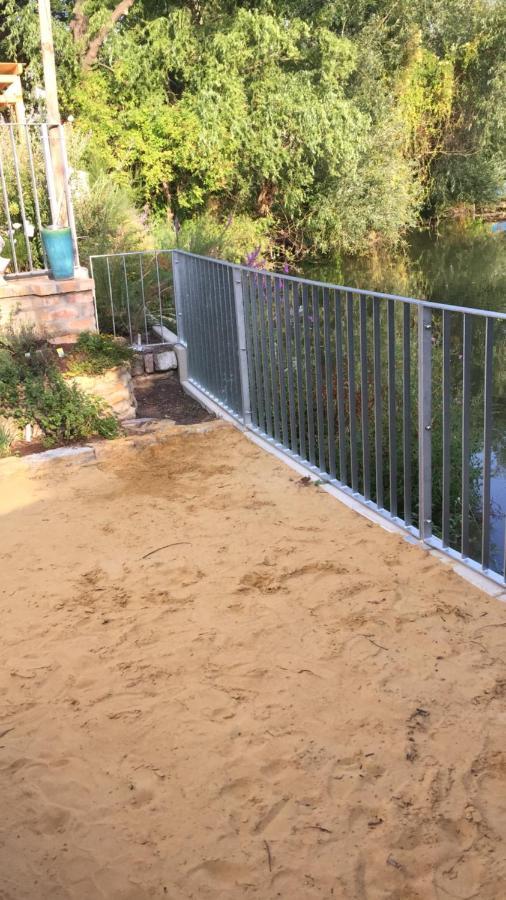 Familienfreundliche Ferienwohnung Am See Sömmerda 外观 照片